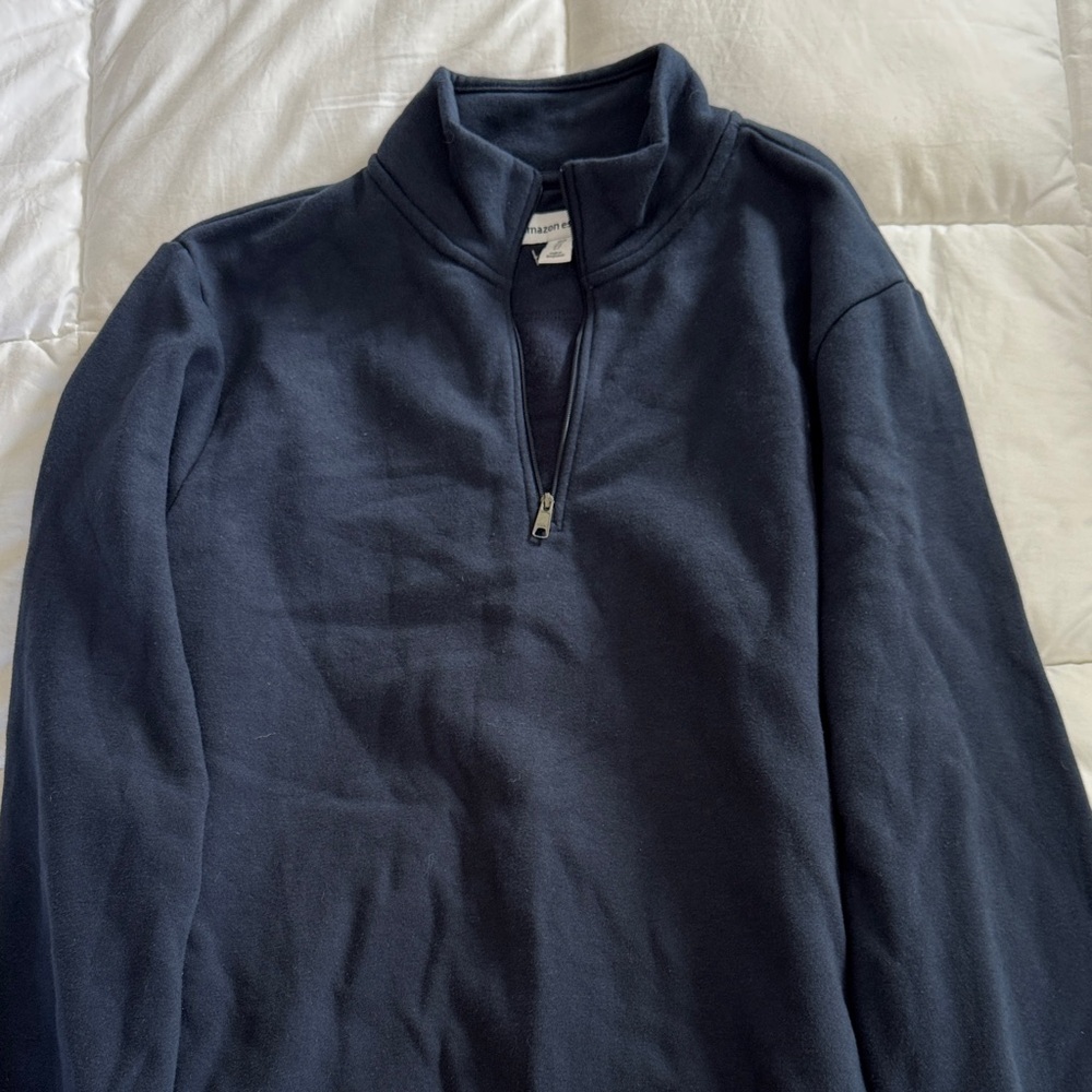 Amazon Essentials  Quarter-Zip Pullover Sweatshirt